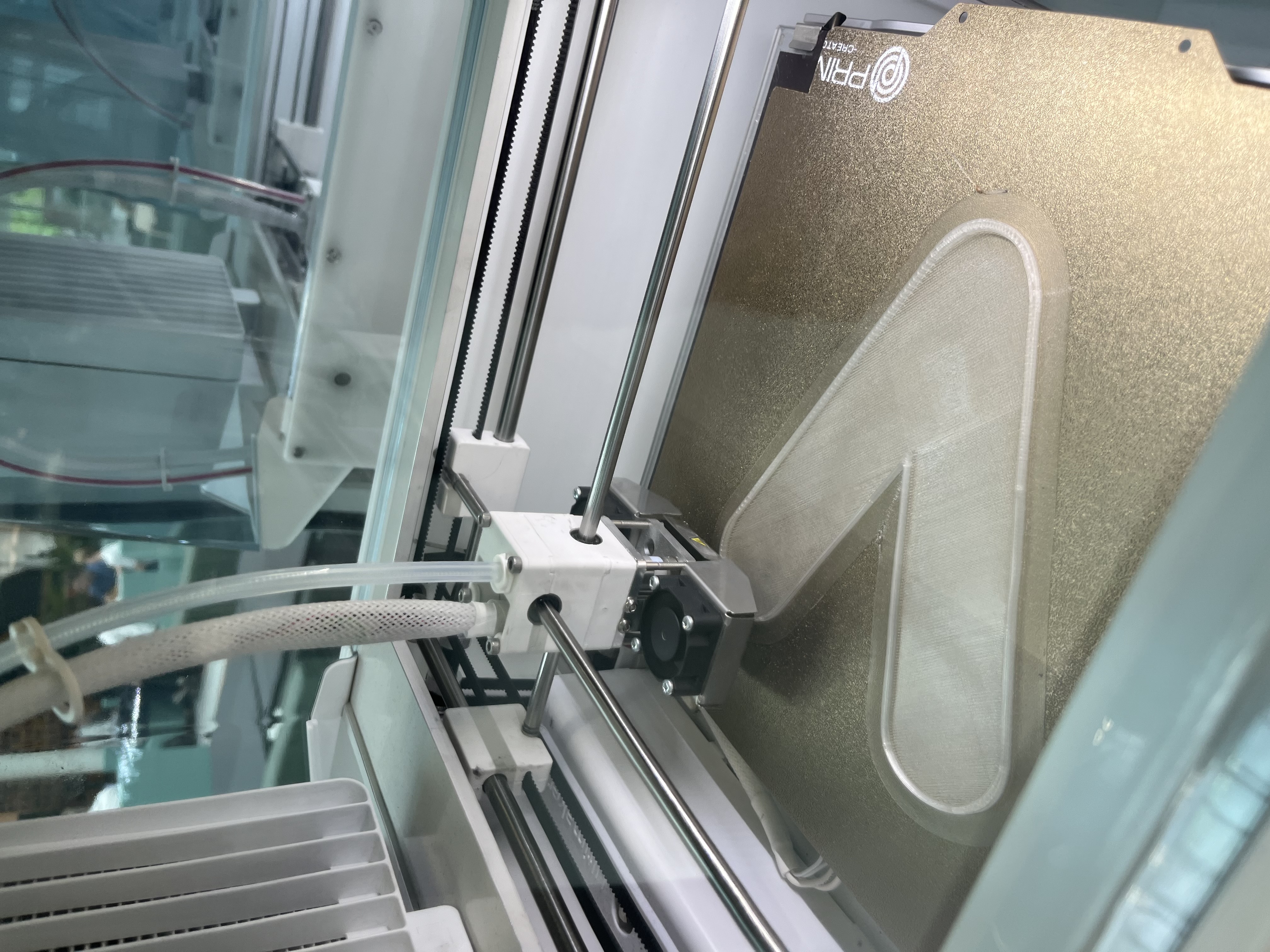 Middle-part of the print process of the letter V