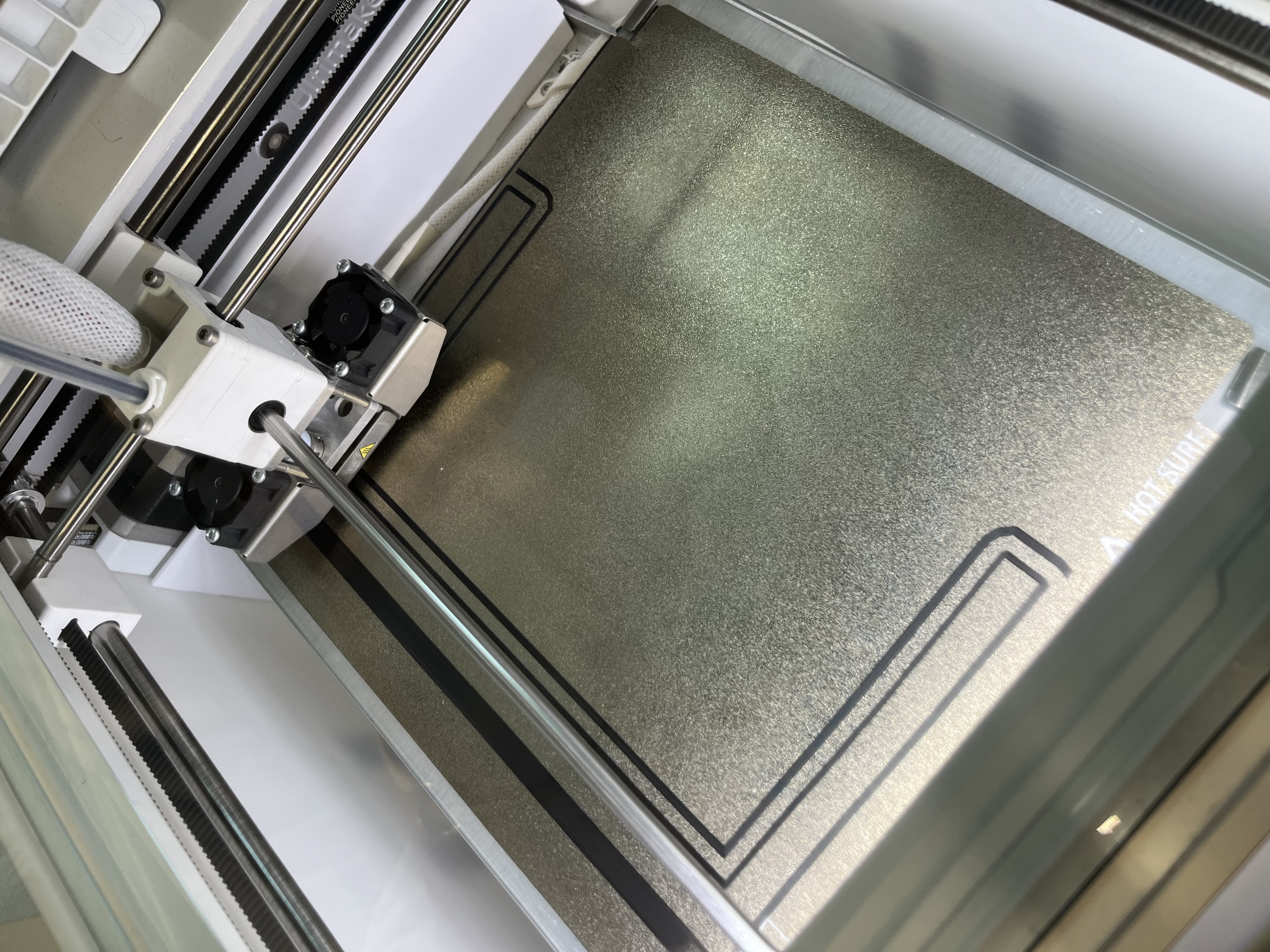 The begin process of the tablet holder printing